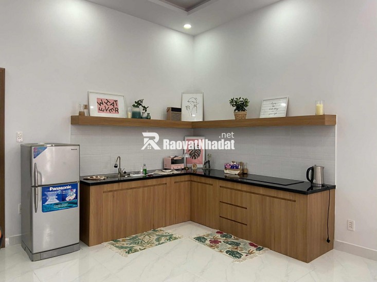 Bán nhà sát căn mặt tiền đường Tỉnh Lộ 10, DT 63m2, xây mới 1 trệt, 1 lầu